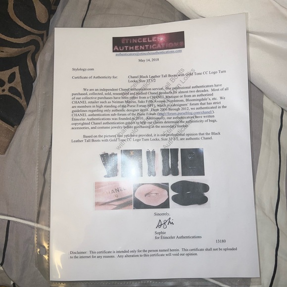 Authentic Chanel cc logo turn lock boots - Picture 7 of 7